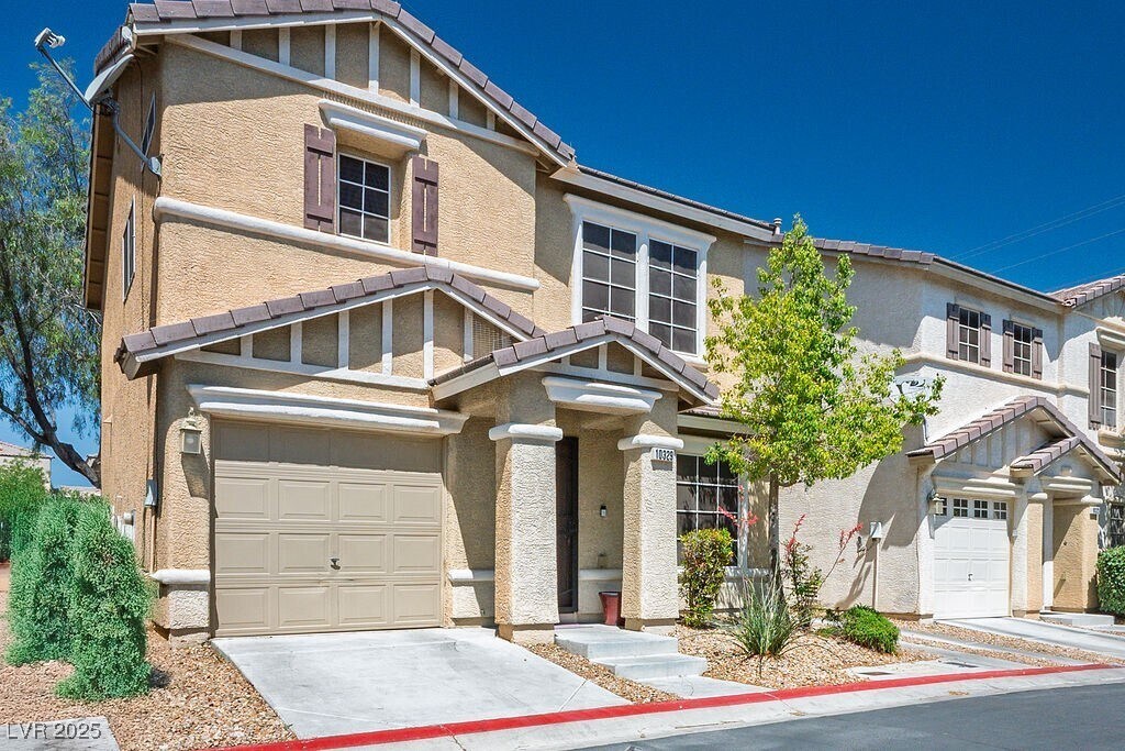 Foto principal - 10329 Free Spirit St