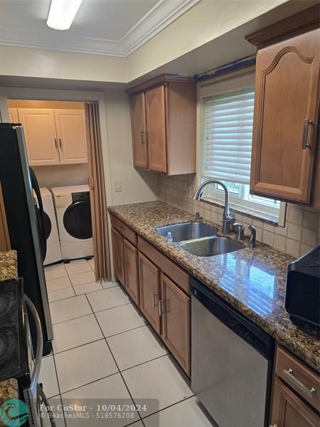 Foto del edificio - 8210 SW 4th Ct