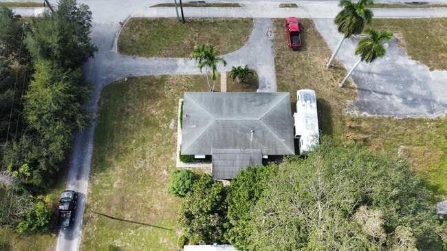 Photo - 3340 S Jog Rd House