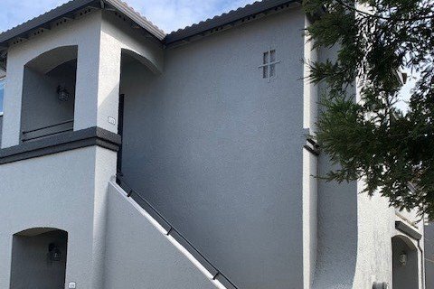 Primary Photo - 5201 Laguna Oaks Dr