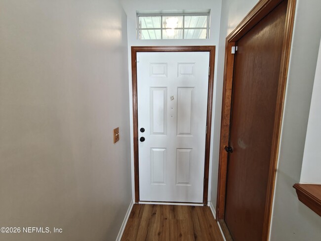 Building Photo - 1314 Cutlass Rd