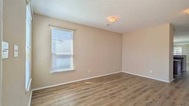 Foto del edificio - 16006 Arapaho Bend Ln