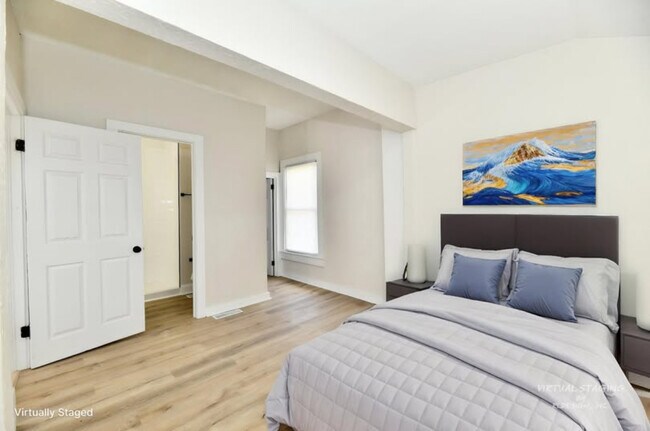 Foto del edificio - 1145 N Belleview Pl