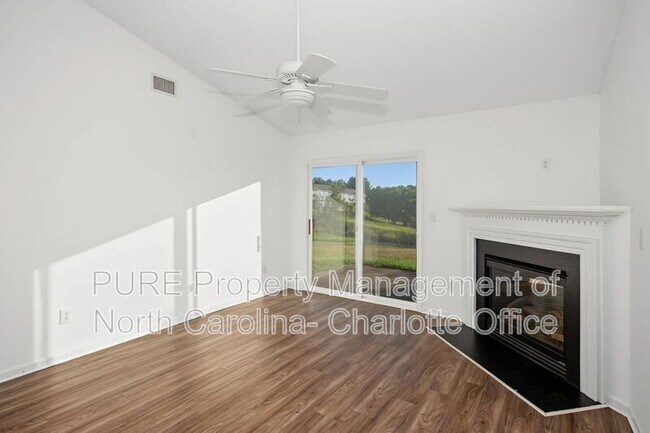 Foto del edificio - 2910 Bridgeville Ln
