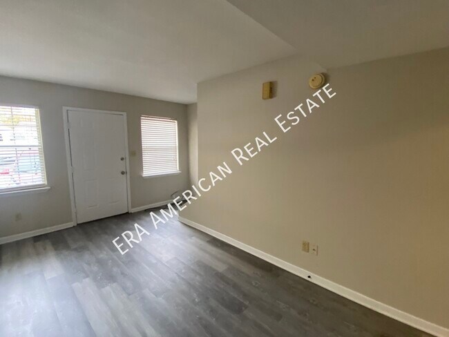 Foto del edificio - 144 Alabama Ave NW