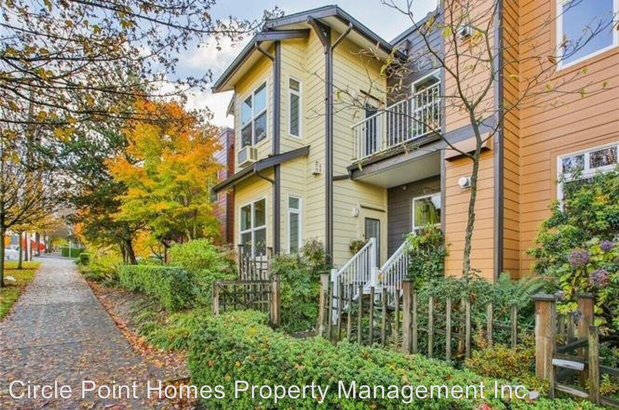 Primary Photo - 1515 E Yesler Way