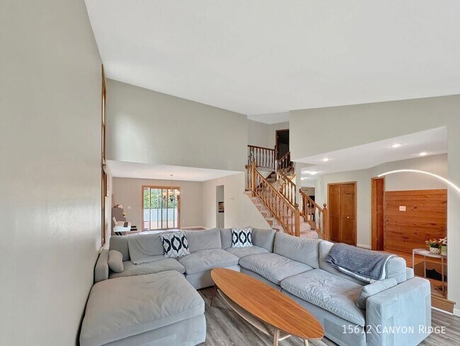 Building Photo - 15612 Canyon Ridge