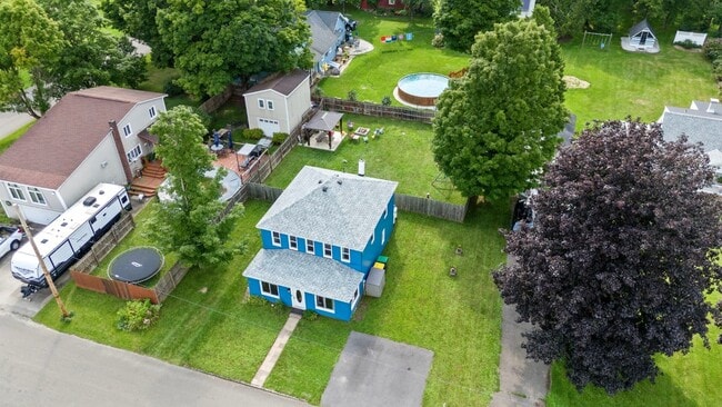 Building Photo - 44 McGregor Ave