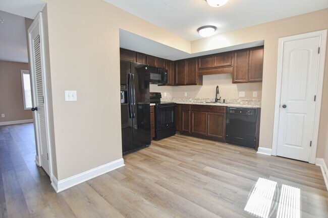 Building Photo - 1800 Beckett Drive