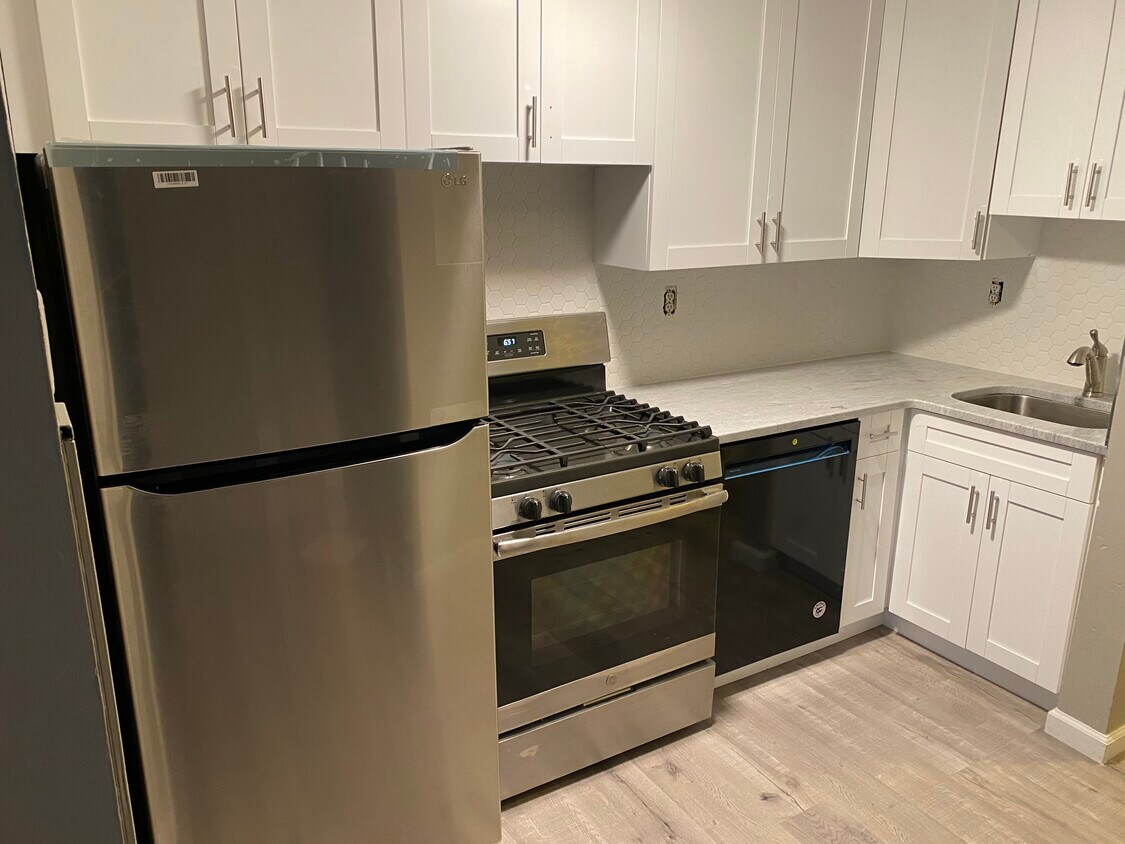Kitchen - 120 Sussex St