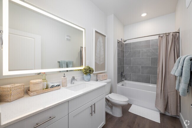 1 habitación, 1 baño - 783 pies cuadrados - Baño - Madison Midtown