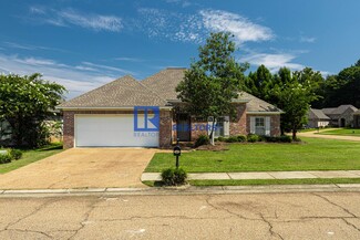 Building Photo - 402 Montrose Pl