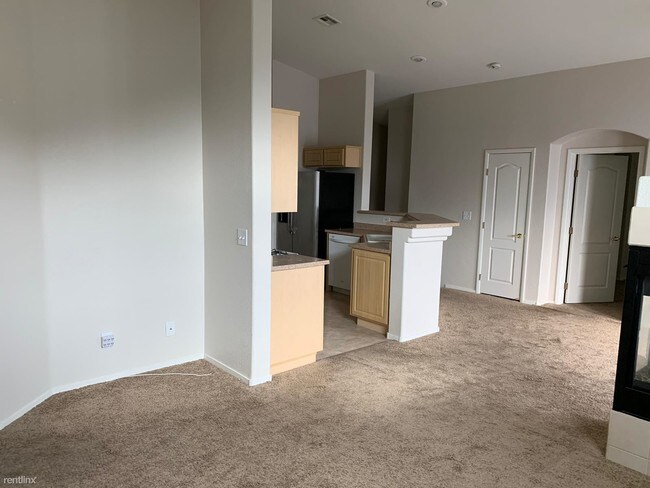 Foto del edificio - 2 br, 2 bath  - 6617 Lavender Lilly Ln Unit 1