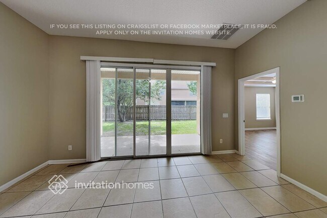 Foto del edificio - 1033 Dunstable Ln