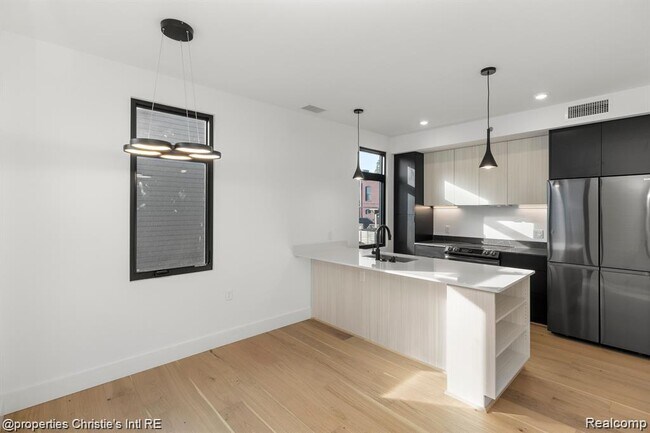 Foto del edificio - 1642 Bagley St