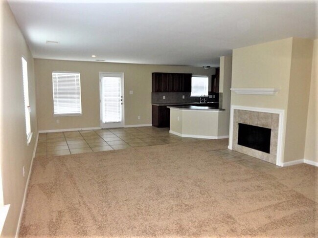 Building Photo - 20719 Dickinson Manor Ln