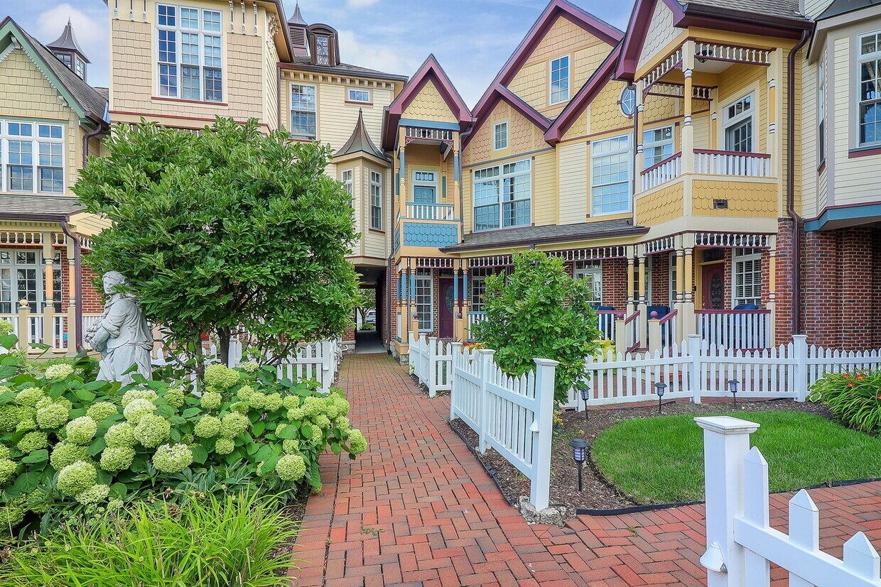Foto principal - 4171 Royal Mews Cir