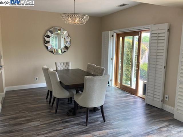 Foto del edificio - 300 S Eagle Nest Ln