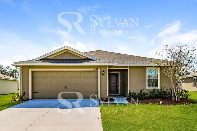 Foto del edificio - One Level Living 3 BR, 2 BA