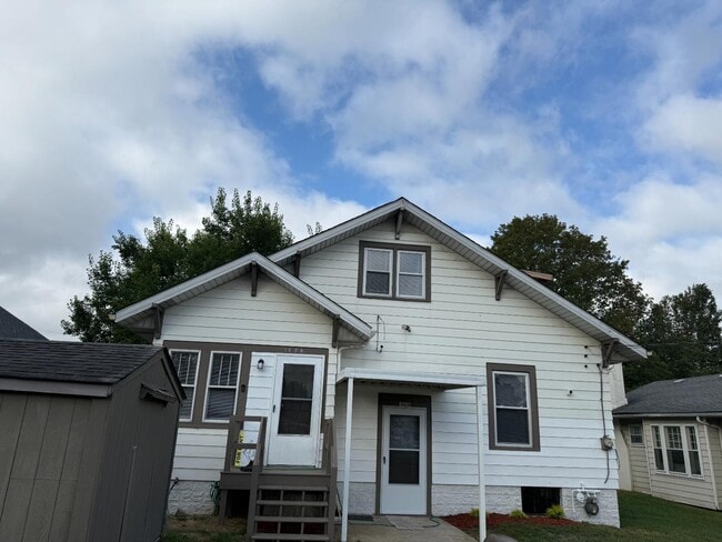 Building Photo - 1428 Silver St