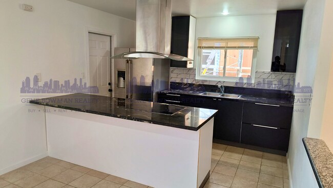 Foto del edificio - 2409 Fleetwood St