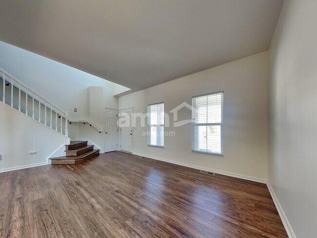 Foto del edificio - 1067 Carrington Pl