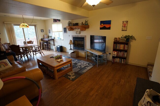 Foto del edificio - Lovely Townhome in Bailey!