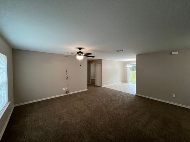 Foto del edificio - 3 BD/2BA Home in Beautiful Ocklawaha!!!