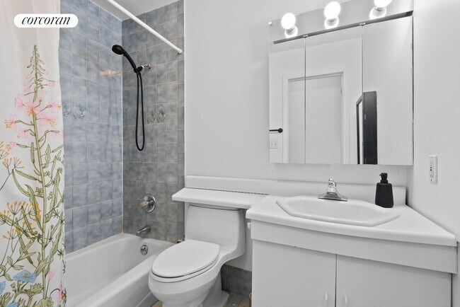 Foto del edificio - 451 Bergen St
