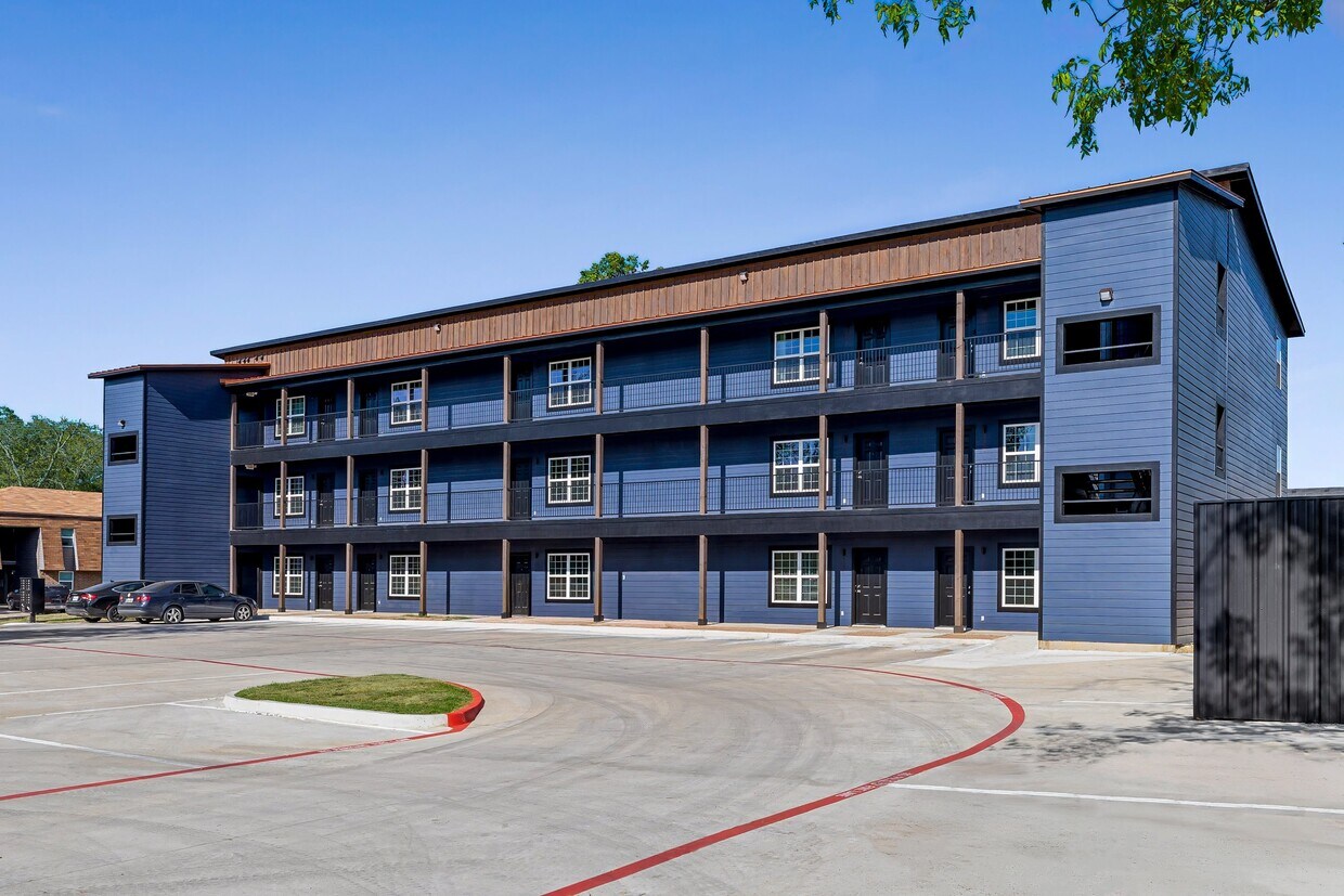 Foto del edificio - 2290 W Tarleton St