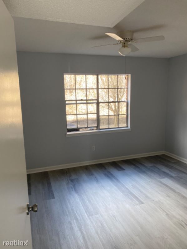 Foto del edificio - 2 br, 1 bath Condo - 3425 Sandner Ct B Unit B