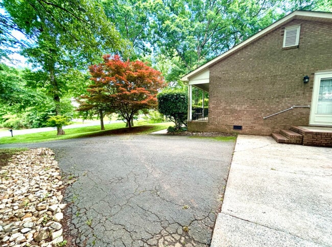 Photo - 4515 Carving Tree Dr House