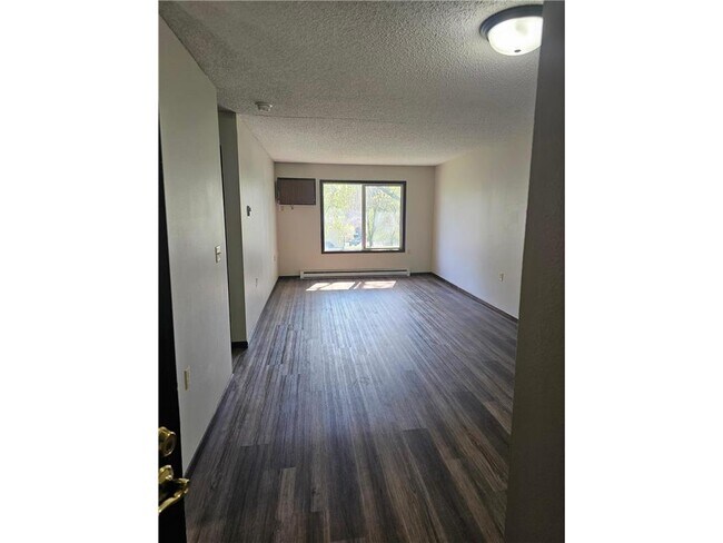 Foto del edificio - 808 Hills Ave