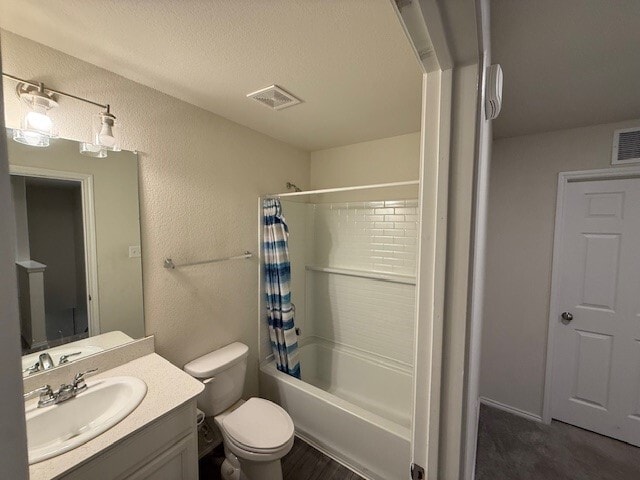 Building Photo - 1527 Vega Dr