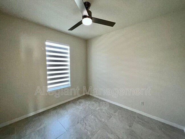 Building Photo - 5089 Caspian St