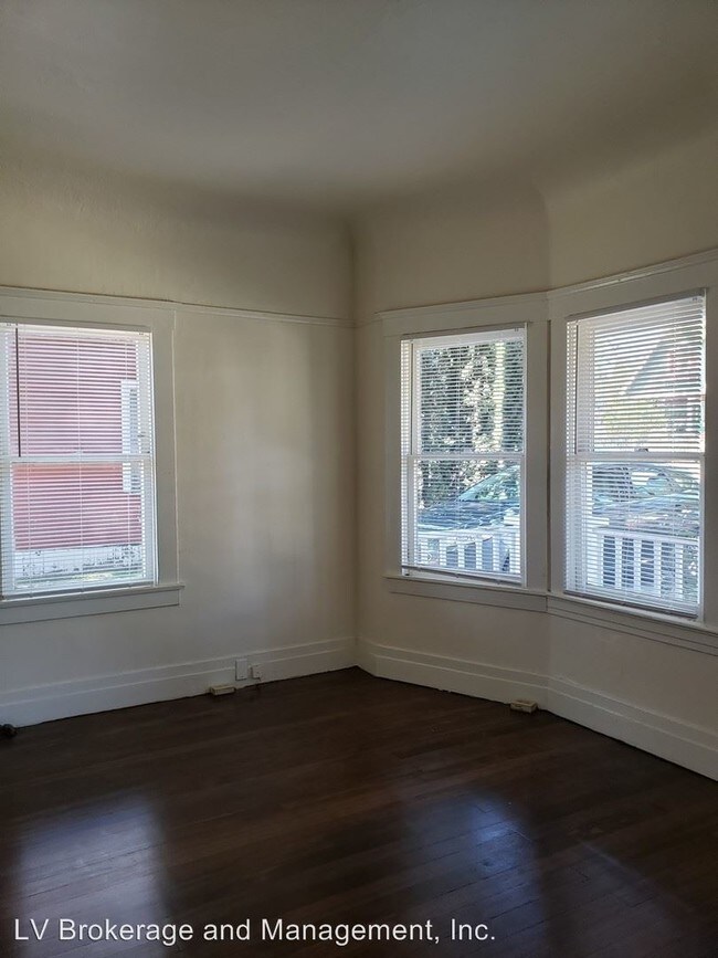 Foto del edificio - 3 br, 2 bath House - 804 Loma Vista Drive