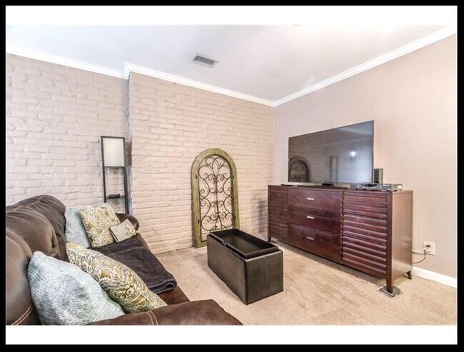 Foto del edificio - 432 Collier Rd NW