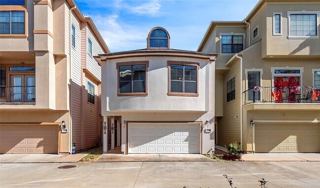 Building Photo - 3418 Clearview Villa Way