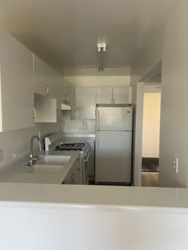 Foto del edificio - 3568 Vinton Ave
