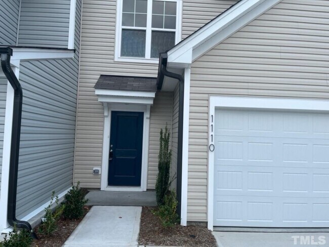 Building Photo - 1110 Congleton Pl