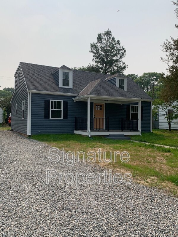 Building Photo - 6112 Ellis Ave