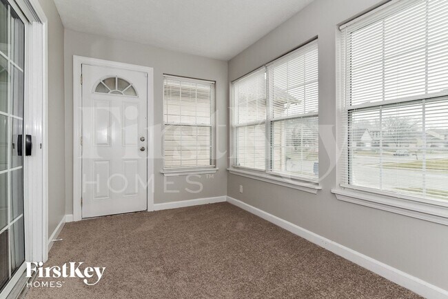 Foto del edificio - 1214 Dale Hollow Dr