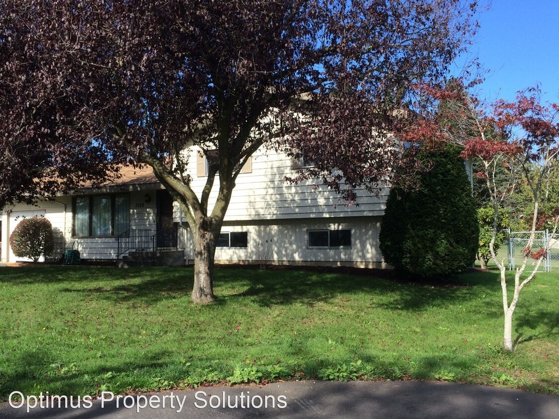 Primary Photo - 5 br, 2 bath House - 2188 Siddle St