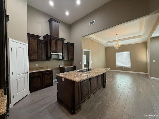 Foto del edificio - 2315 N Ruby St