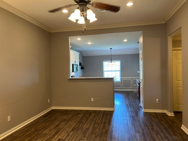 Open living and kitchen - 411 Mason Cir