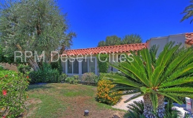 Building Photo - 78483 Calle Huerta