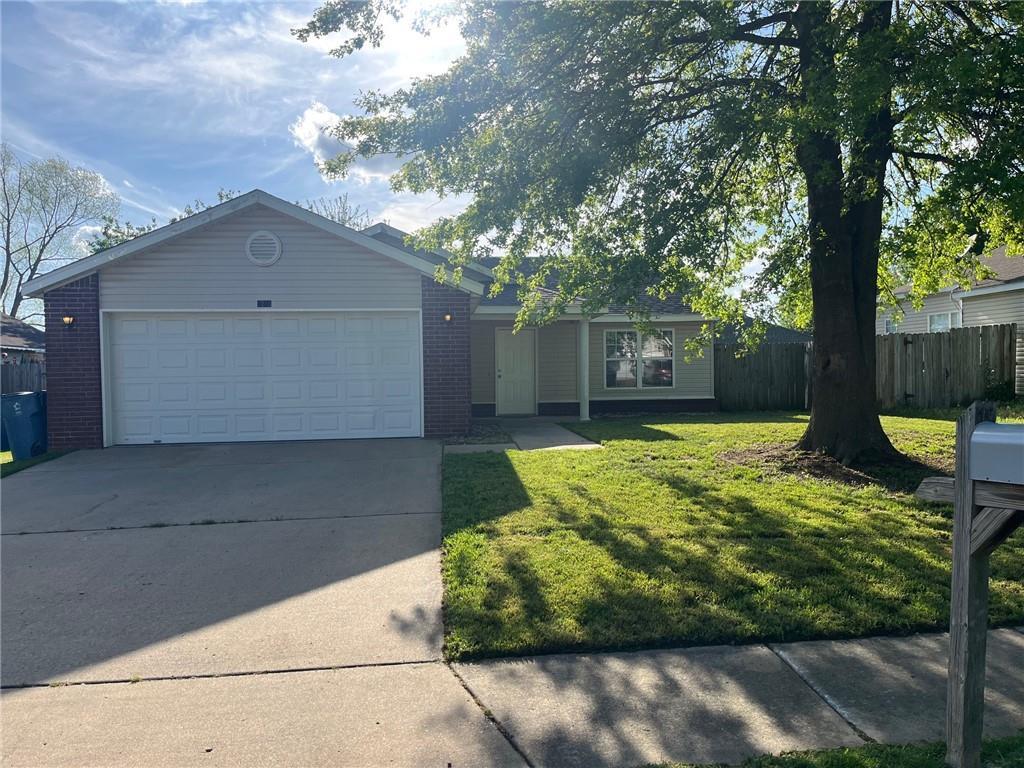 Foto principal - 1204 Ryan St