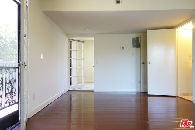 Building Photo - 4313 Russell Ave