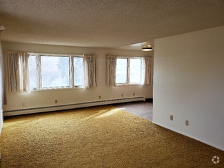Building Photo - 1321 Walnut St