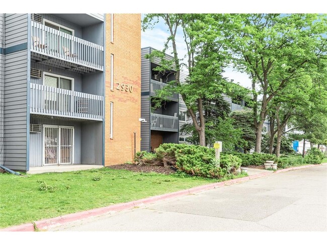 Building Photo - 2930 Blaisdell Ave